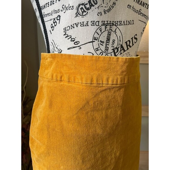 Banana Republic Women's Mini Skirt Size 2 Corduroy Yellow Y2K - Picture 7 of 8